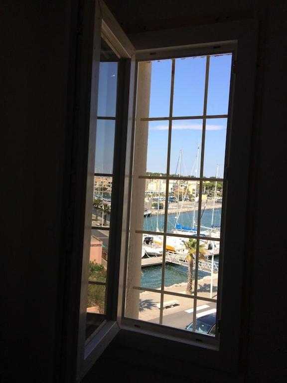 Gruissan Appartement Calme, Vue Sur Port De Plaisance -Clim, Empl.Parking Екстер'єр фото