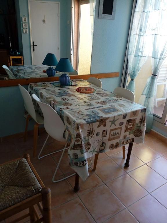 Gruissan Appartement Calme, Vue Sur Port De Plaisance -Clim, Empl.Parking Екстер'єр фото